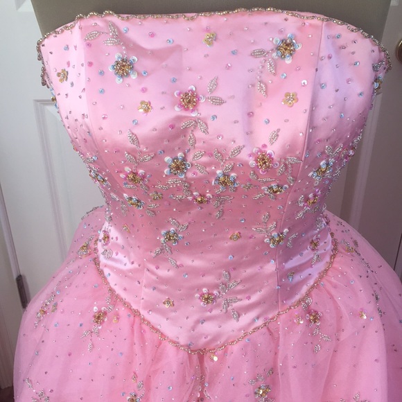 Alyce Designs Prom Dress - Picture 6 of 6